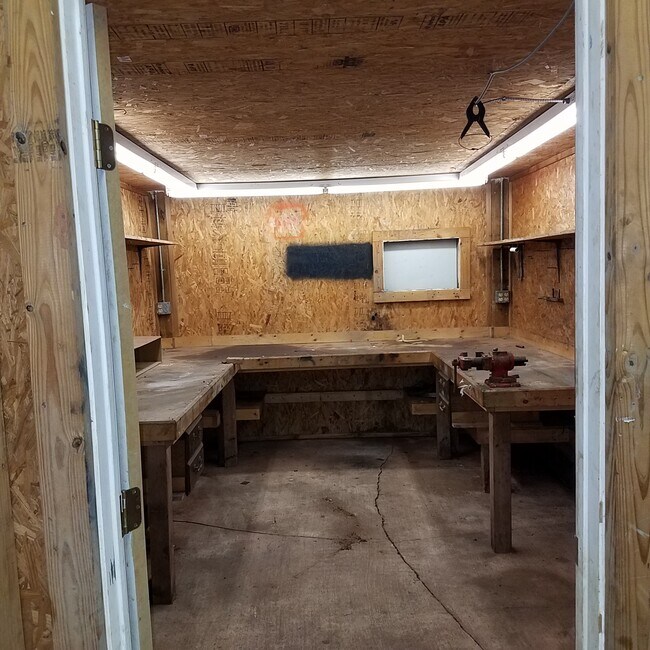 Photo - 12400 N Luther Rd