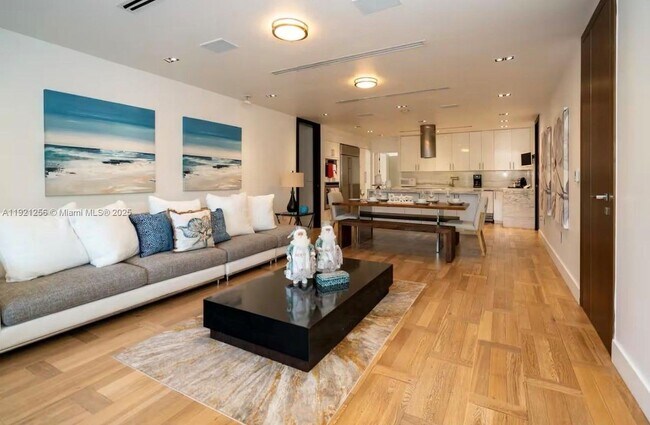 Photo - 45 SW 28th Rd