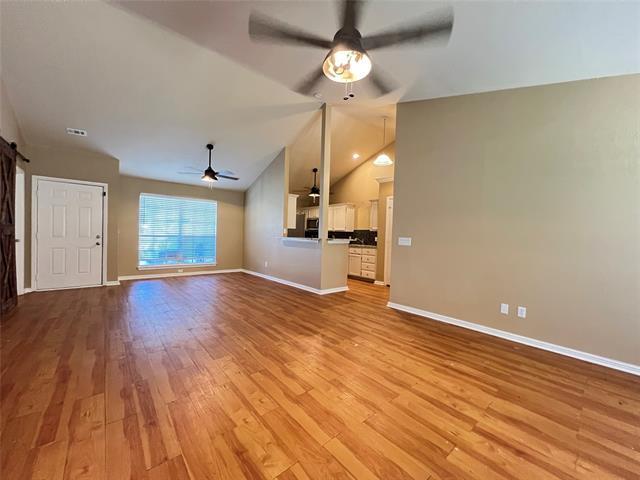 Photo - 631 Stagecoach Dr