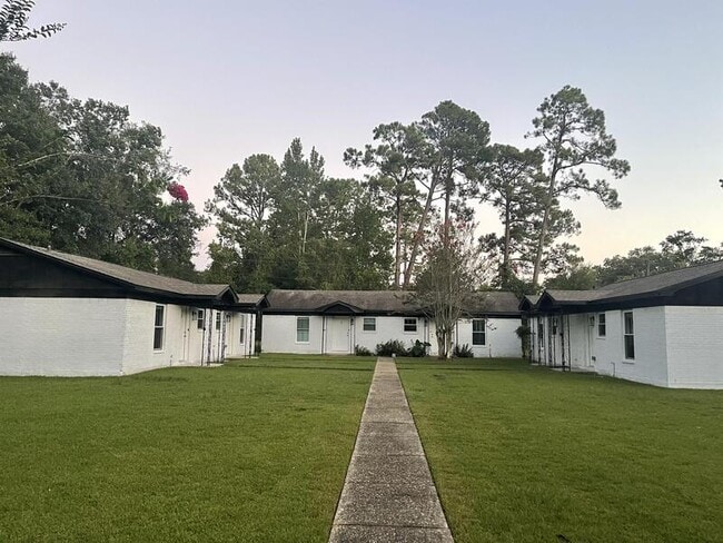 Photo - 18272 Sidney Ave