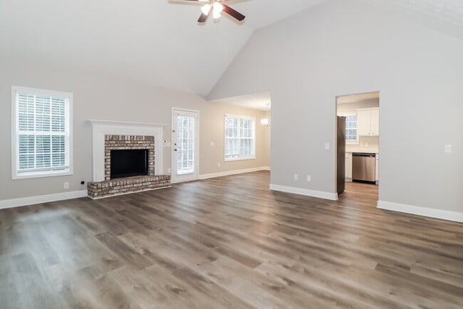 Photo - 100 Buena Vista St