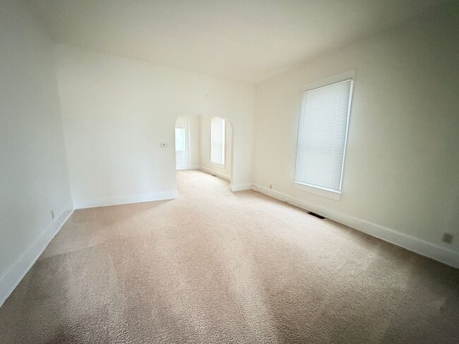 Photo - 71 N Warman Ave