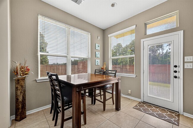 Photo - 110 Cheswood Manor Drive