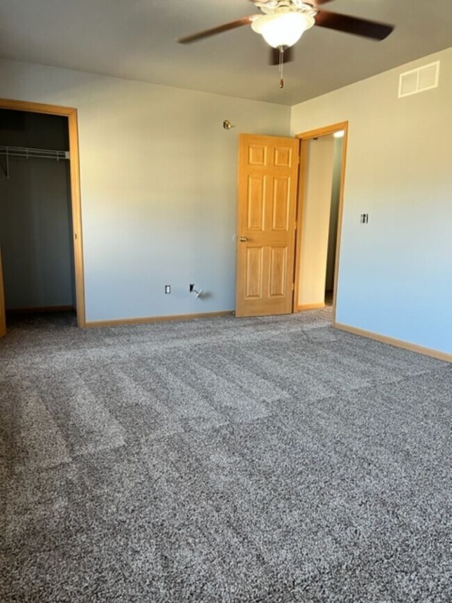 Photo - 1715 Dainesway Dr