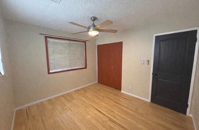 Photo - 1237 E Riviera Dr