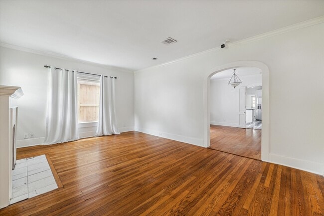 Photo - 2030 Colquitt St