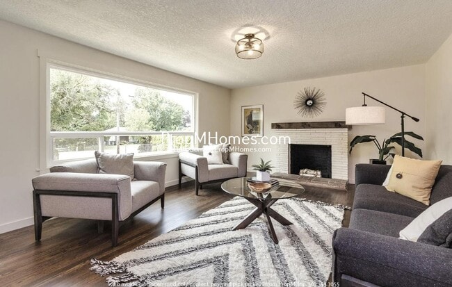 Photo - Gorgeous Updated Home in Oak Grove - 4 Bedrooms!