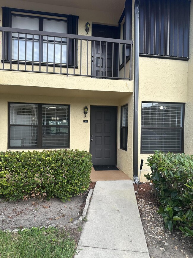 Photo - 4708 Lucerne Lakes Blvd E Condo Unit 102