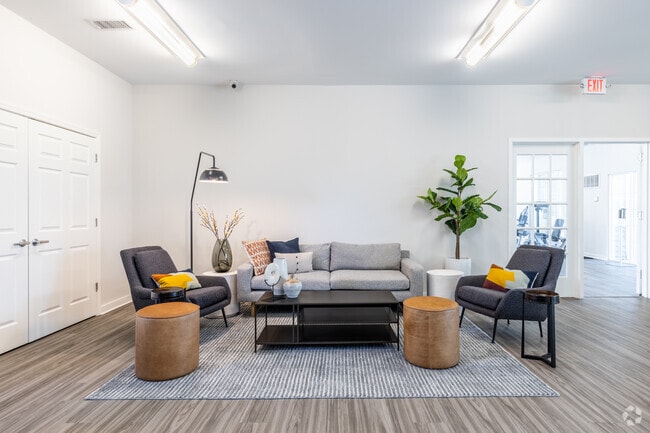 Clubhouse - Annapolis Roads Apartments