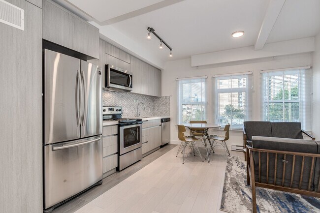 Photo - 1431 Haro St Unit TH 202