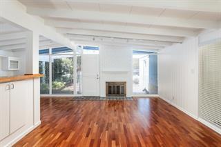 Photo - 2416 Laura Ln