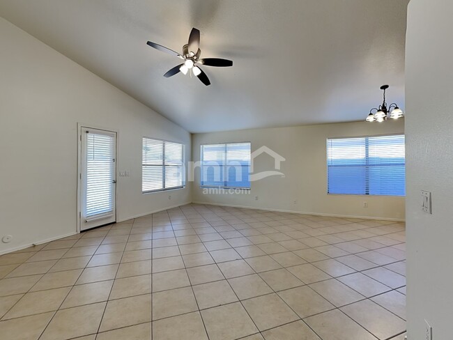 Photo - 17112 N Melissa Ln