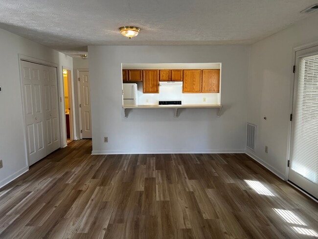 Photo - 1016-2 Ancestry Drive- No Pets- Two Weeks Free On Your First Full Month's Rent