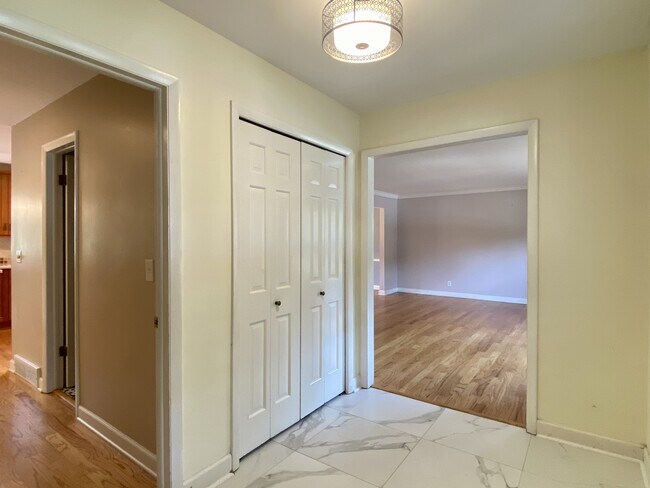 Photo - 2240 Delaware Dr