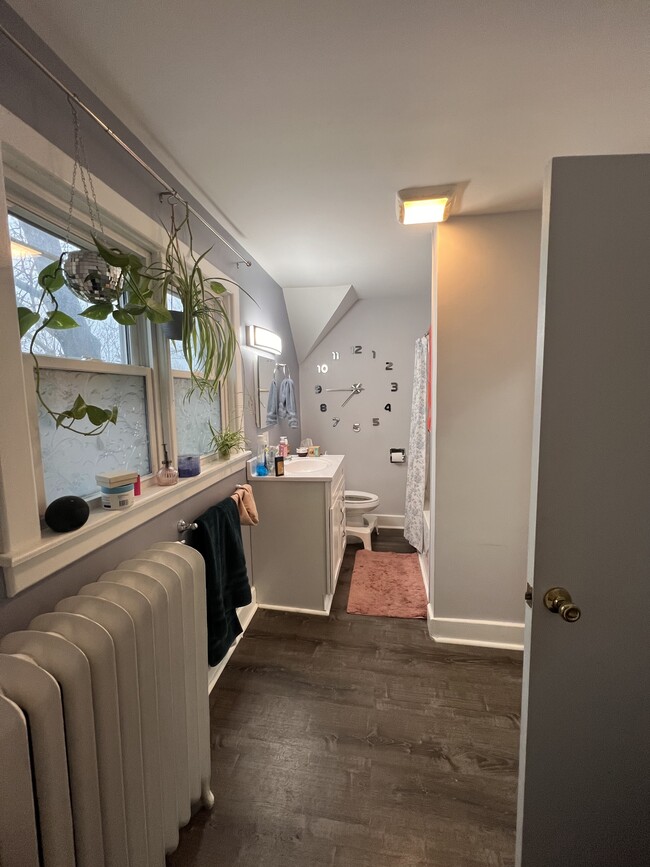 Photo - 17 Idlewild Park Unit 2nd floor