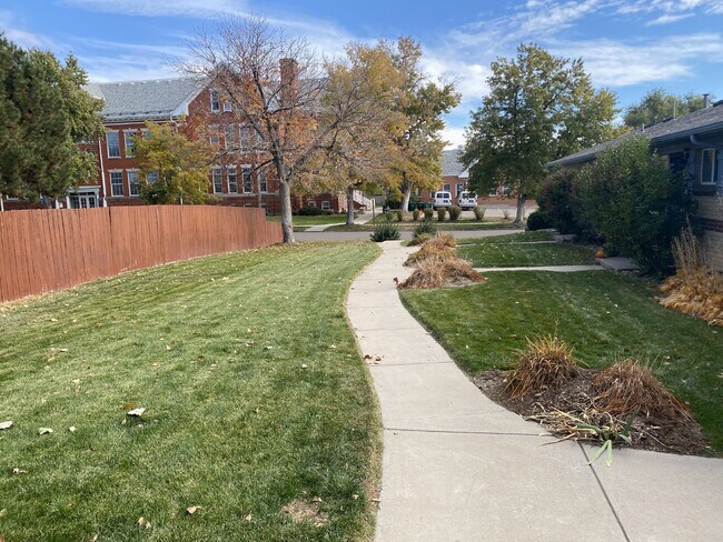 Photo - Cozy Home in Sunnyside!