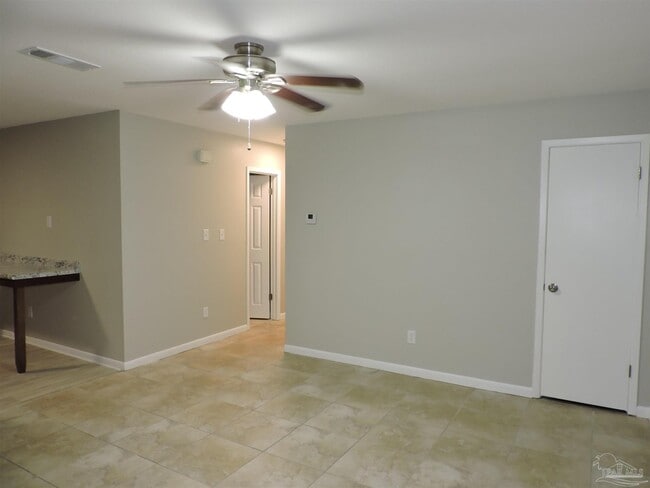 Photo - 5094 Yacht Harbor Cir