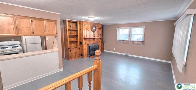 Photo - 1103 N Van Buren St