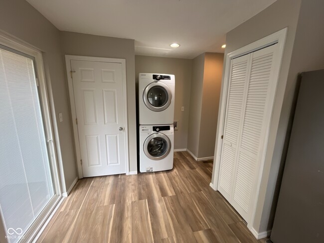 Photo - 521 Arthur Dr