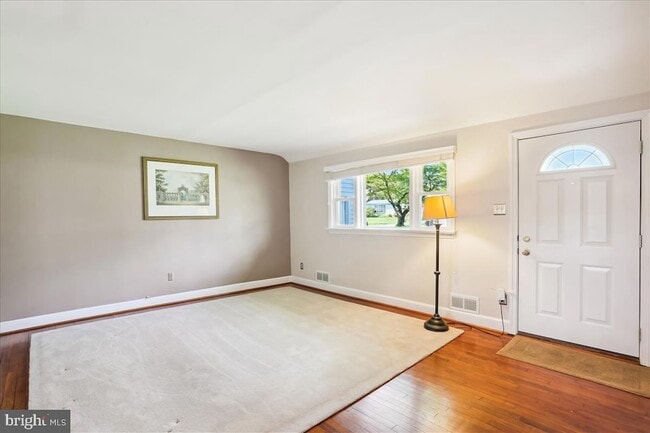 Photo - 1806 Arcola Ave