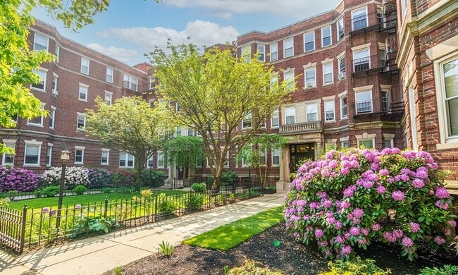 Photo - 106 Queensberry St Apartment Unit 10