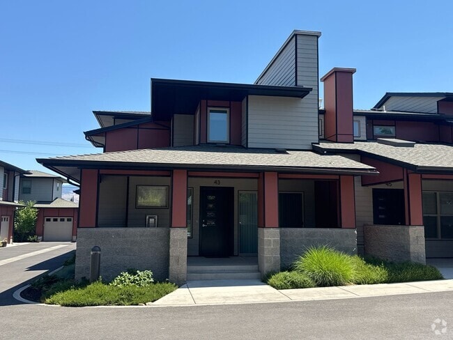 Building Photo - 43 S Mountain Ave Rental