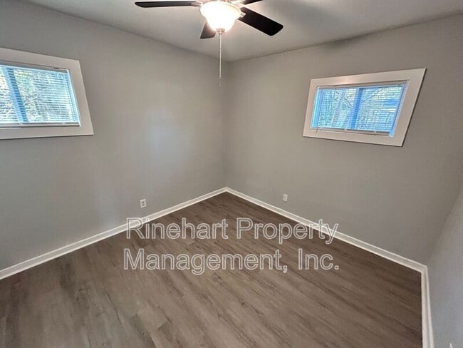 Photo - 412 Oates St