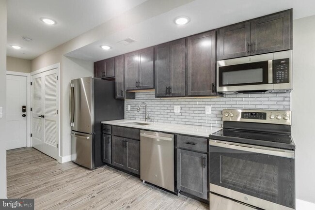 1617 Rhode Island Ave NE Unit 402