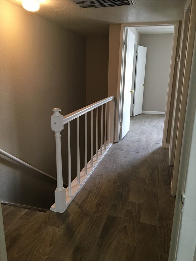 Photo - 6200 W Tidwell Rd Unit 806