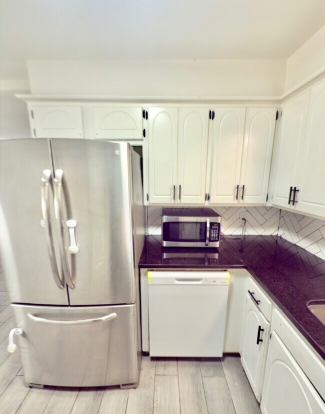 Photo - 4312 Meadowpark Dr