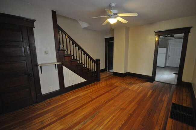 Photo - 25-29 E. Blake Avenue Unit 25