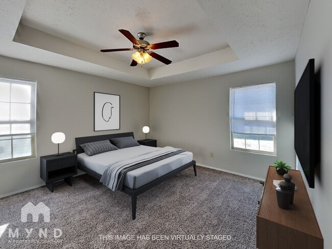 Photo - 615 S Mahn Ave