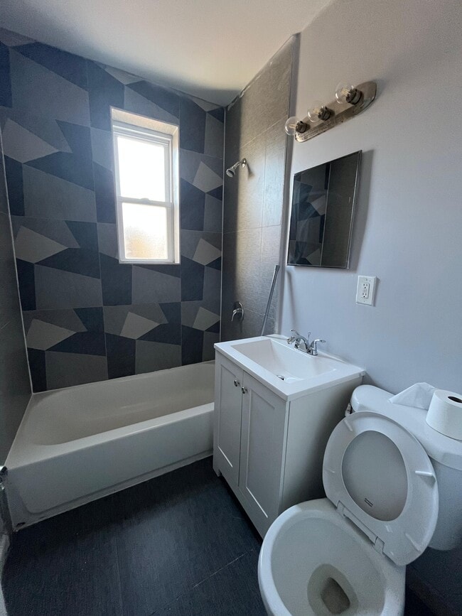 Photo - 123 Wade St Unidad 5