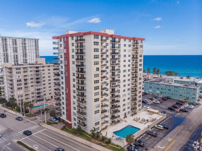 Building Photo - 1501 S Ocean Dr Unit # 1105 Rental