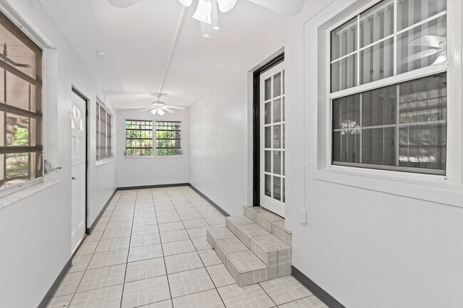 Photo - 4802 Lane Rd