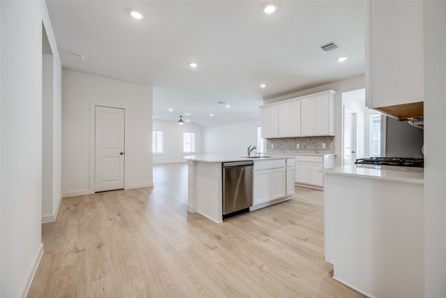 Photo - 30606 Windermere Peaks Ln