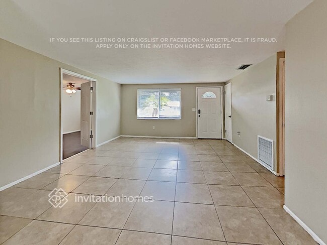 Photo - 2834 Linwood Dr