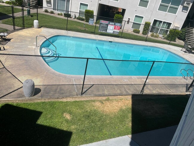 Photo - Ventura Gardens Apartments