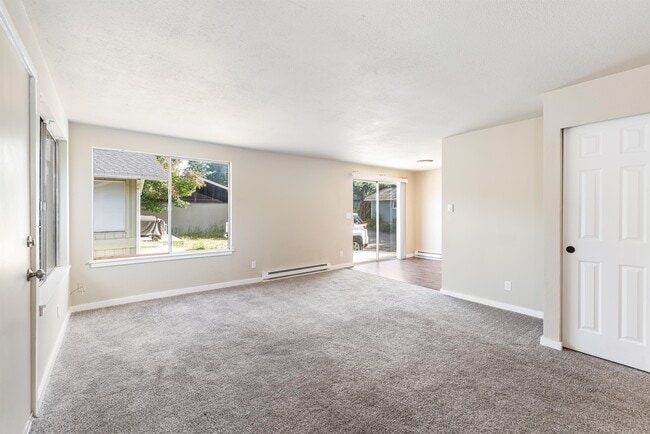 Photo - 2012 N Cambrian Ave