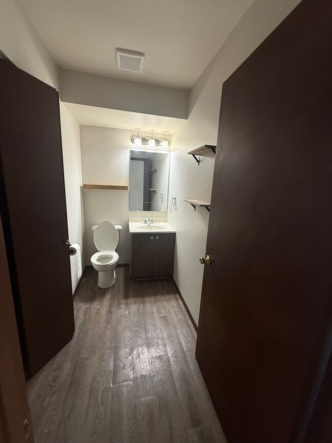 Photo - Beautiful Townhouse in Arnold!