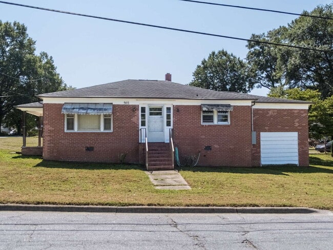 Photo - "Charming 3-Bedroom Lincolnton Home
