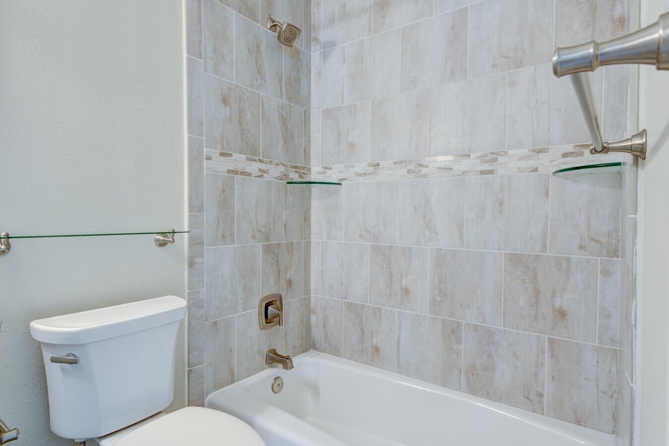 Photo - 5869 Valley Forge Dr Unit 102