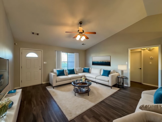 Photo - 700 S.39th Street-
