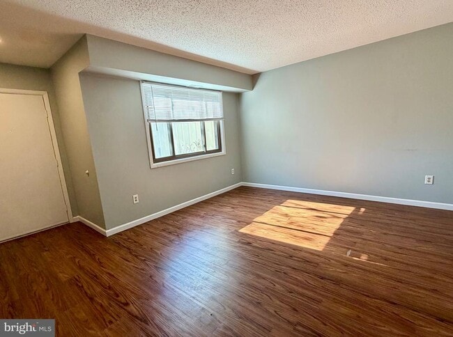 Photo - 33 Georgetown Rd