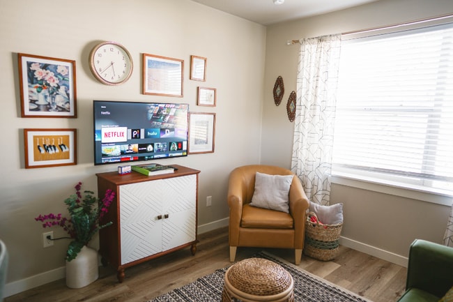 Photo - 2089 Audubon Ave SE