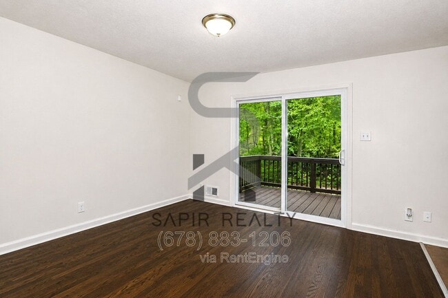 Photo - 2840 Alexandria Dr SW