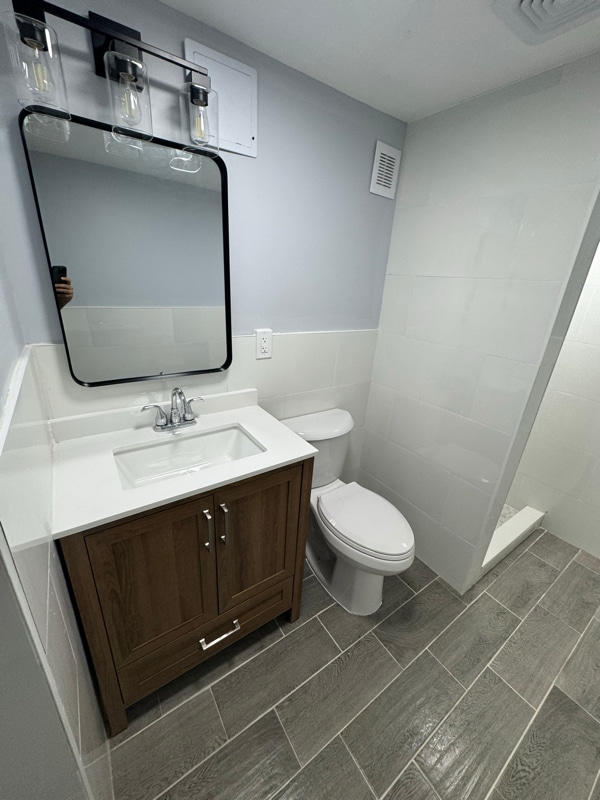 Photo - 390 14th Ave