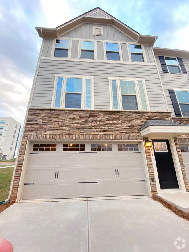 Building Photo - Langtree 3bd/2.5ba Townhome built in 2020