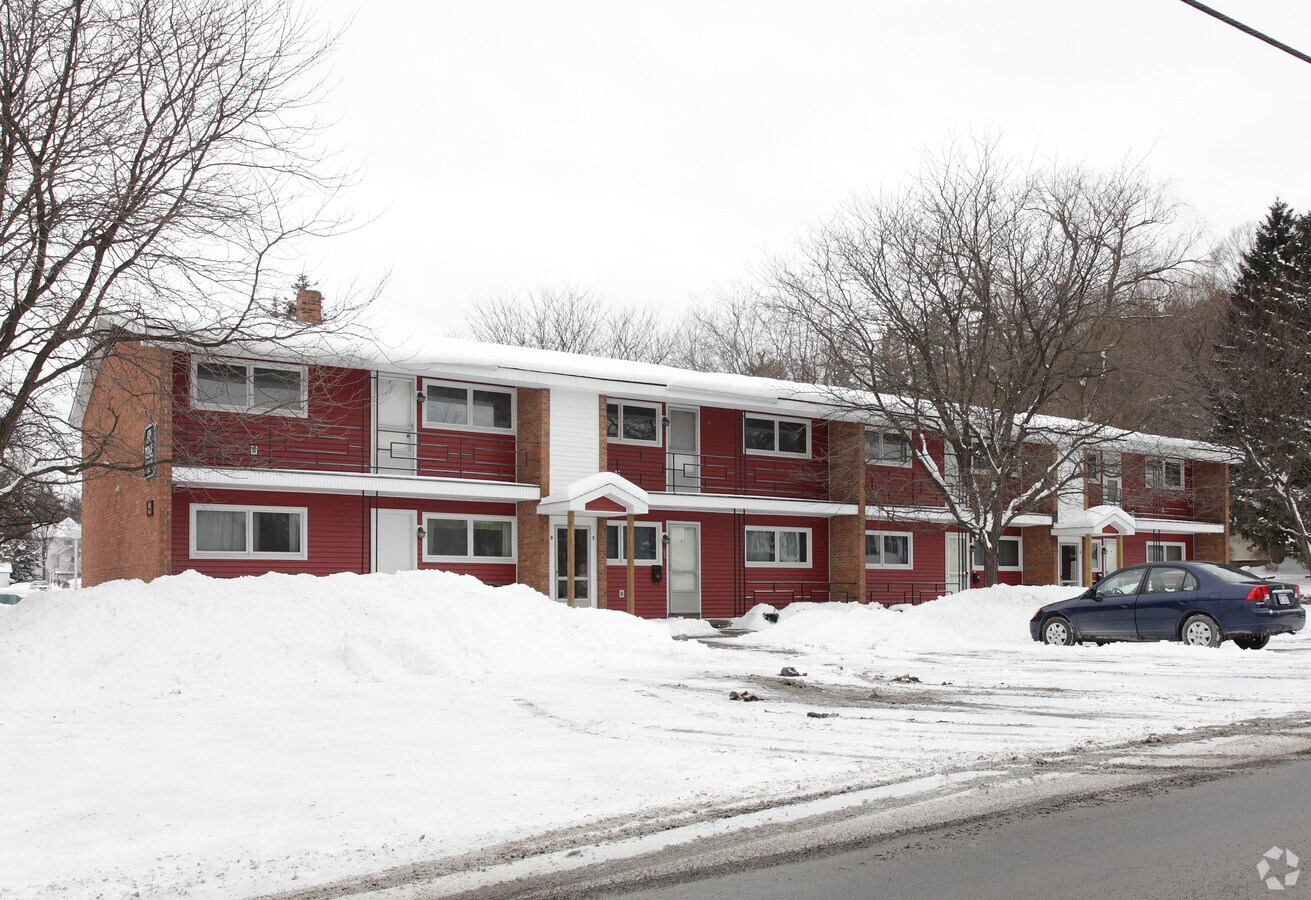 Jay Ridge Village - Jay Ridge Village Apartments