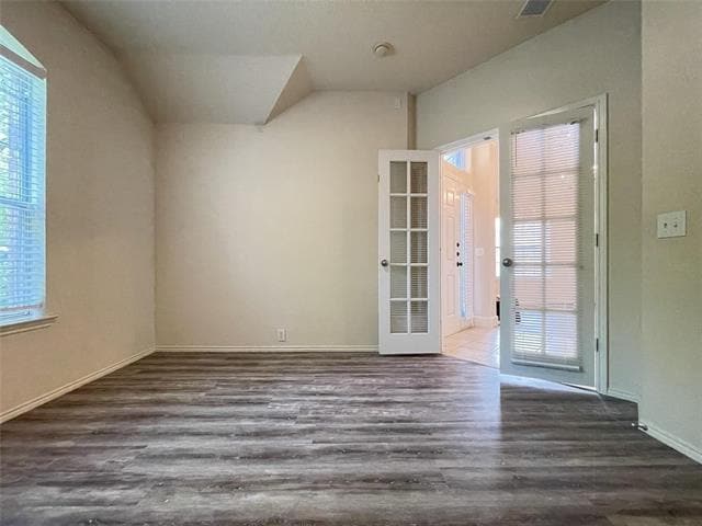 Photo - 1004 Southfork Dr